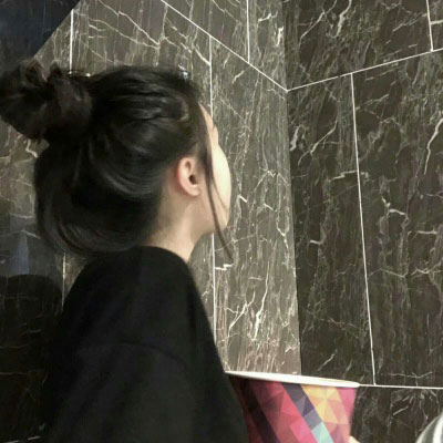 一些好看的网红女头像(优选24张)