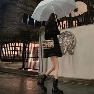 特别漂亮特别甜的女头像图片(精选24张)