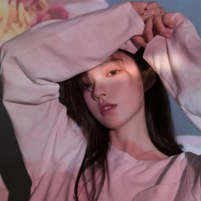 2023年最火爆的头像女生(共24张)