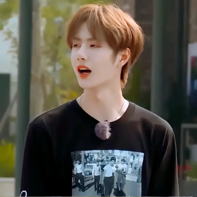 好看又耐看的头像男(24张)