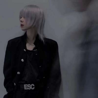 高清一对两张微信情侣头像图片大全(共18张)