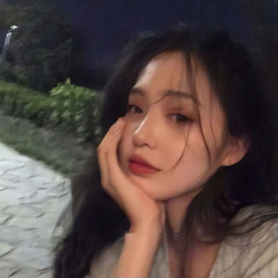 男生一眼就心动的女生头像(优选22张)