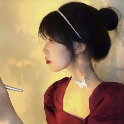 让人眼前一亮的女生头像(共21张)