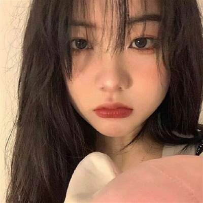 让人眼前一亮的女生头像(共21张)