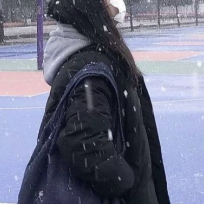 让人眼前一亮的女生头像(共21张)