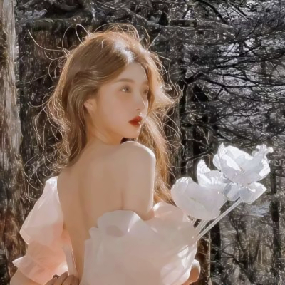 让人眼前一亮的女生头像(共21张)