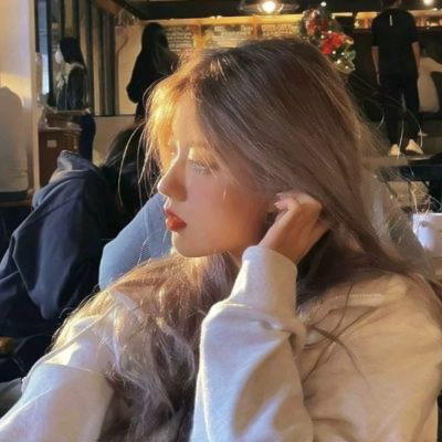 让人眼前一亮的女生头像(共21张)