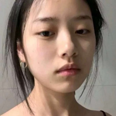 精选优质女生头像(共24张)