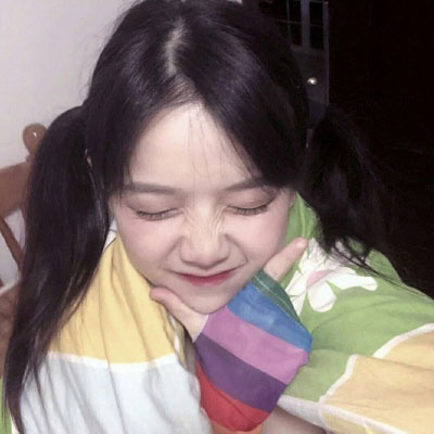 精选优质女生头像(共24张)