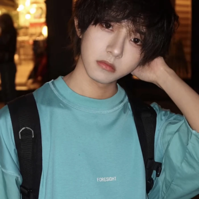 2023高清头像男气质头像(30张)