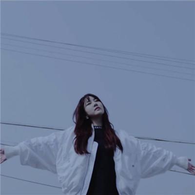 微信情侣一人一张头像一男一女(优选20张)