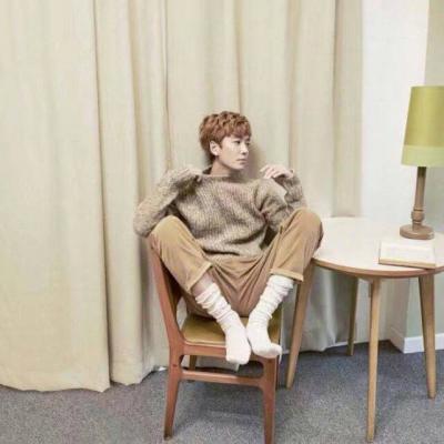 微信情侣一人一张头像一男一女(优选20张)