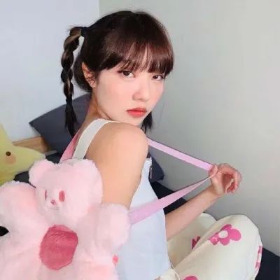 2023气质女头像高清图片(共22张)