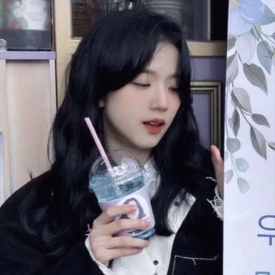 可爱意境小清新的qq女生头像图片(共24张)