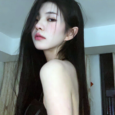 好看的高清女头像图片大全(共22张)