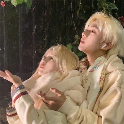 2023非常甜又恩爱的情头(精选22张)