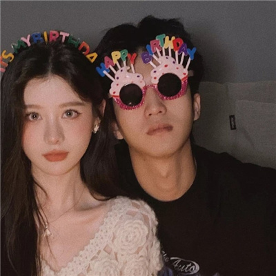 2023非常甜又恩爱的情头(精选22张)