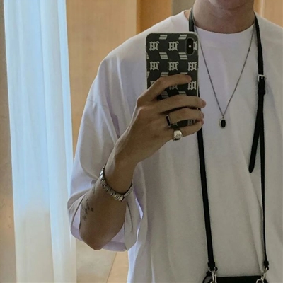 2023干净阳光的男生头像(22张)