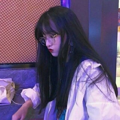 紫色系霸气女头像图片(精选24张)