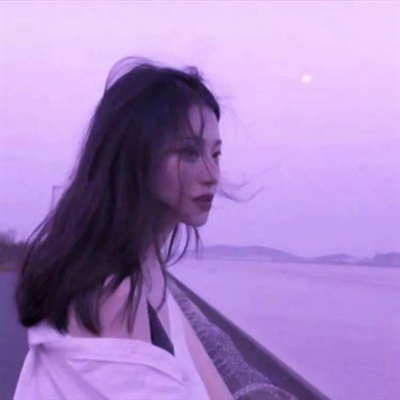 紫色系霸气女头像图片(精选24张)